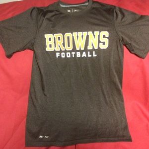 NFL CLEVELAND BROWNS tshirt